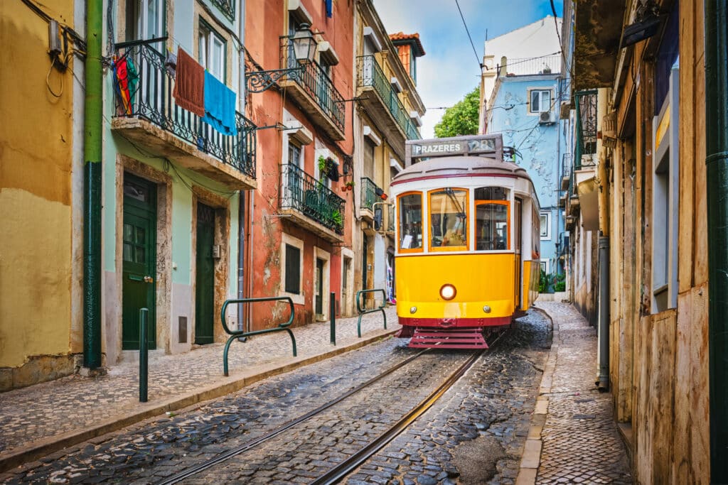 Tram_28_Lisbonne